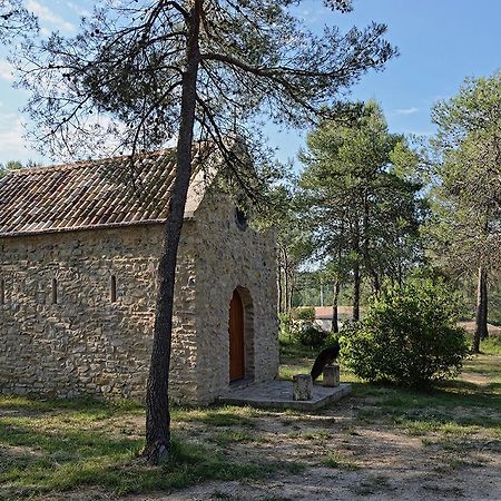 Les Lodges Du Pic Le Triadou Exteriör bild
