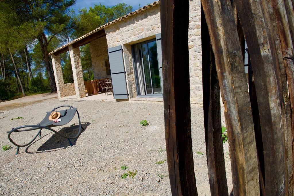 Les Lodges Du Pic Le Triadou Exteriör bild
